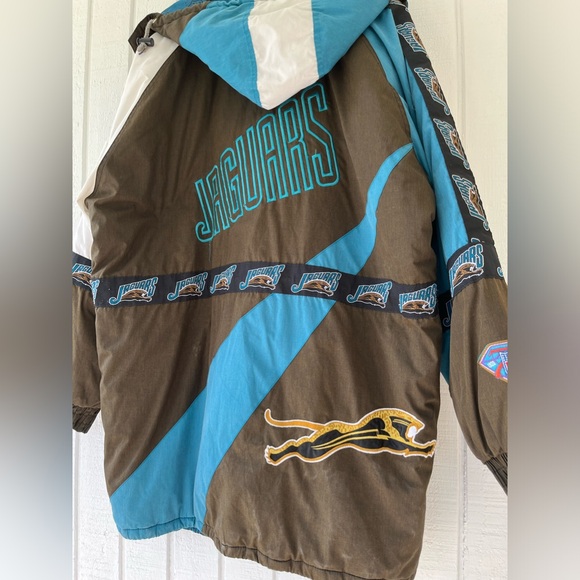 Vintage Pro Player Banned Logo Jacksonville Jaguars Puffer Jacket